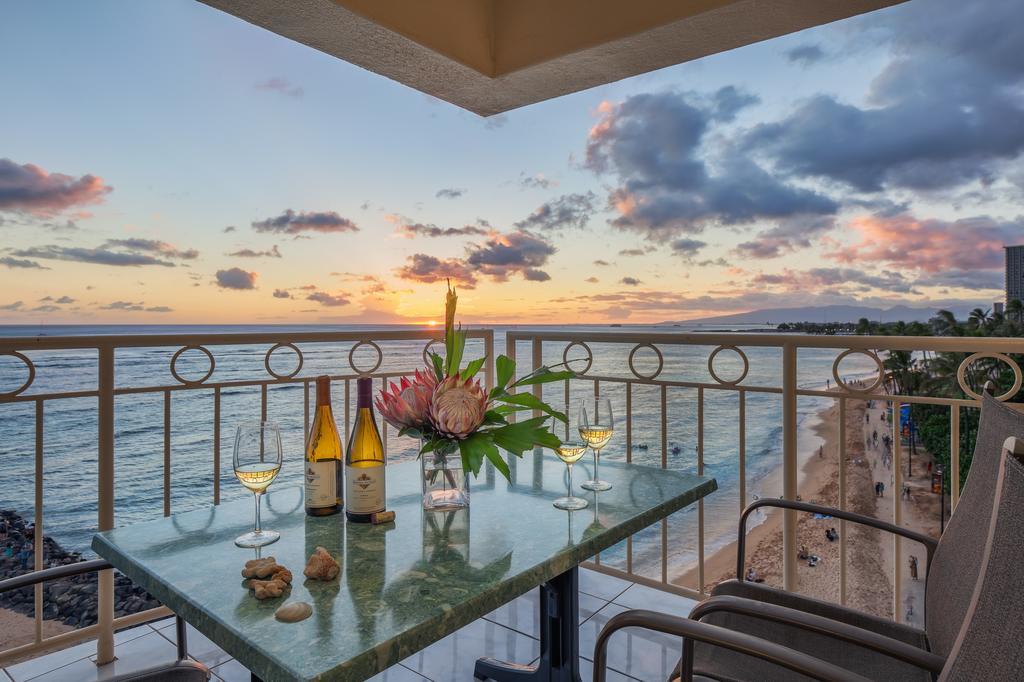 Castle Waikiki Shore Гонолулу Екстер'єр фото